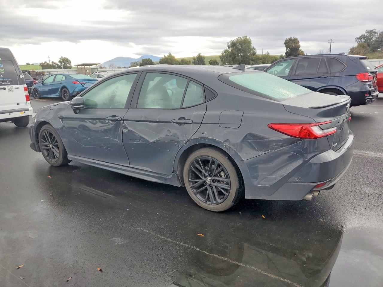 2025 TOYOTA CAMRY XSE photo 2