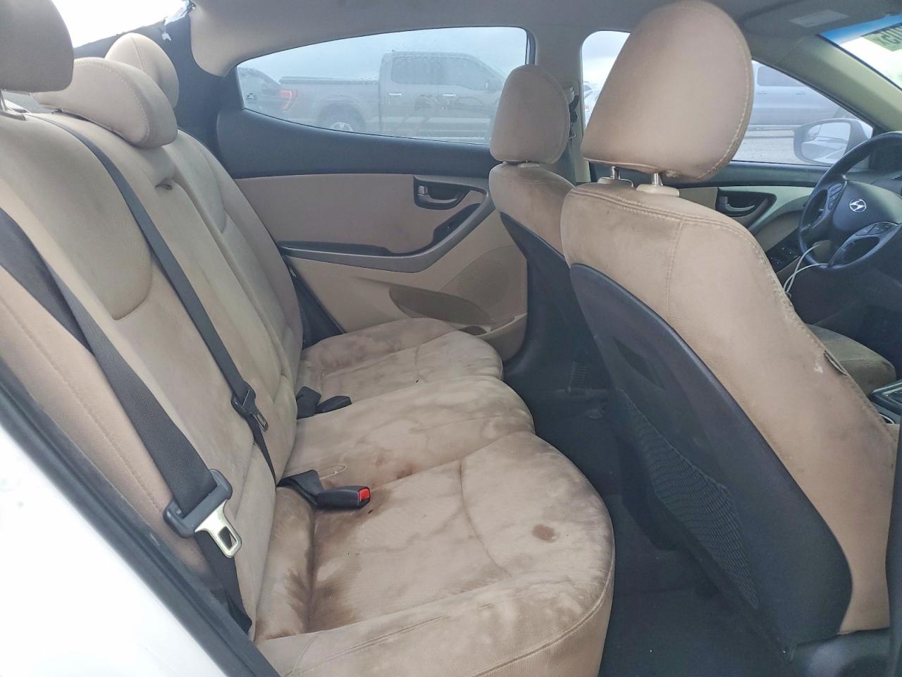 2016 HYUNDAI ELANTRA SE photo 10