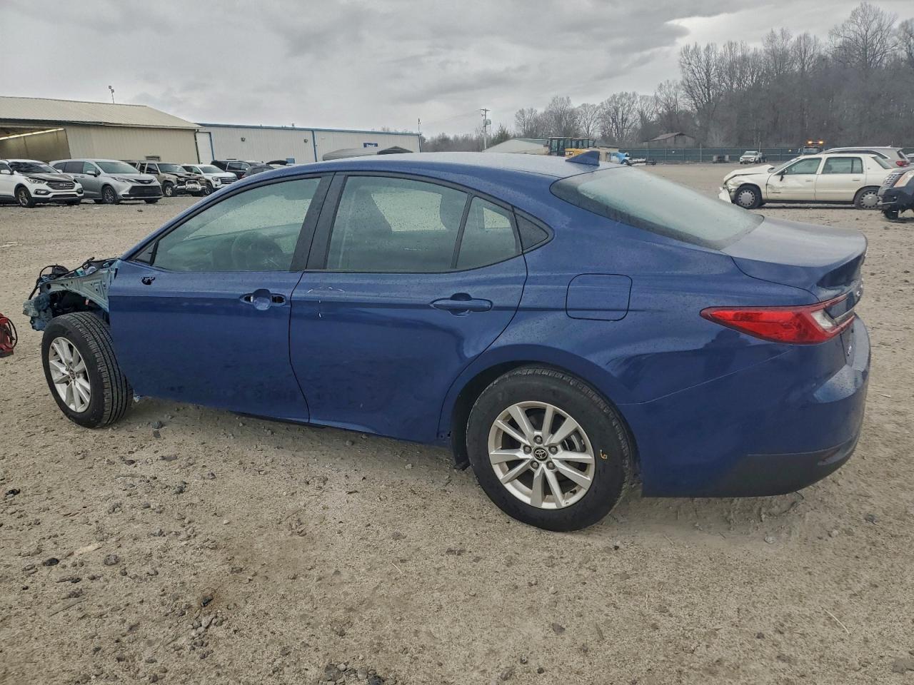 2025 TOYOTA CAMRY LE photo 2