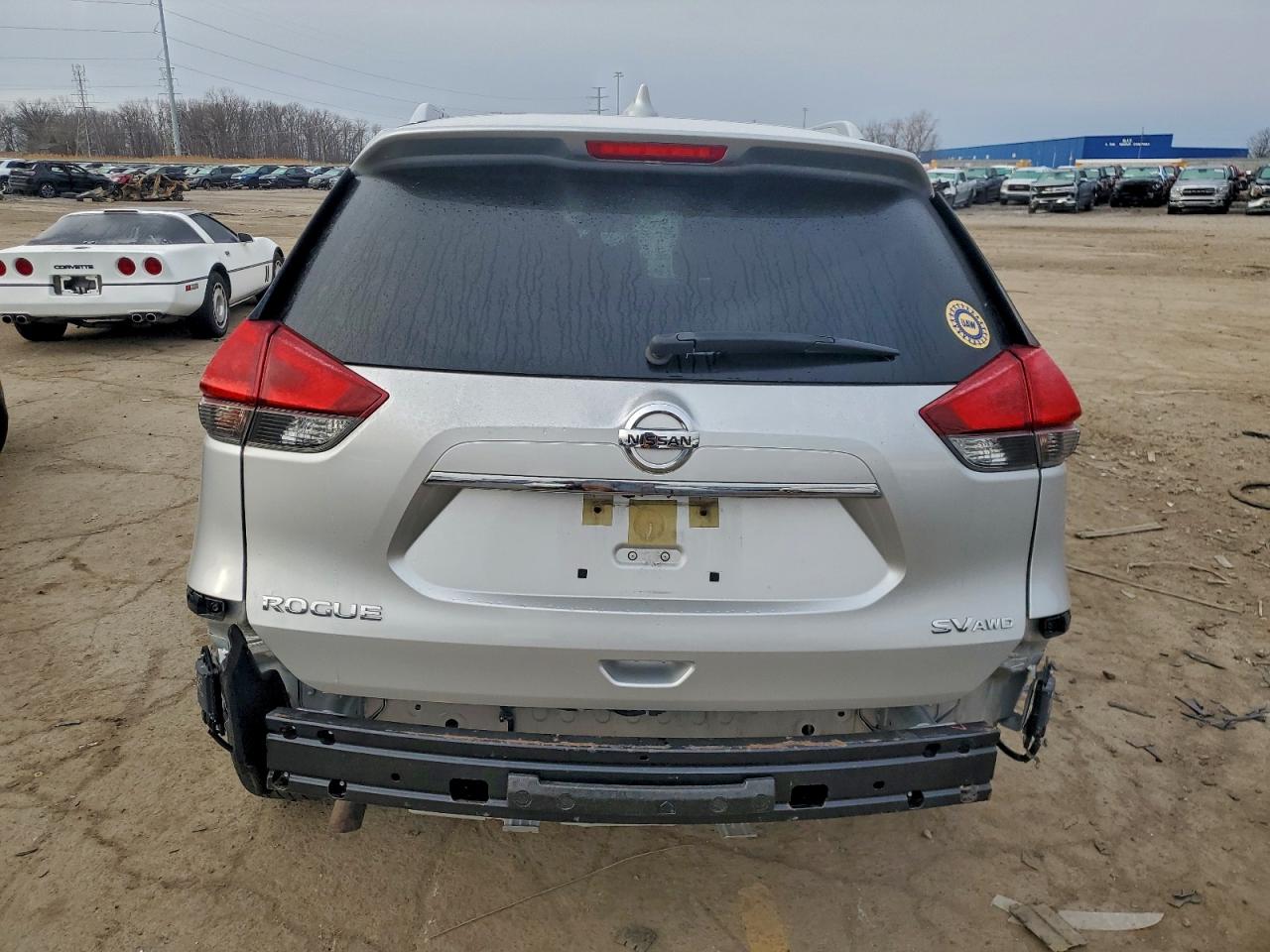 2019 NISSAN ROGUE S photo 6