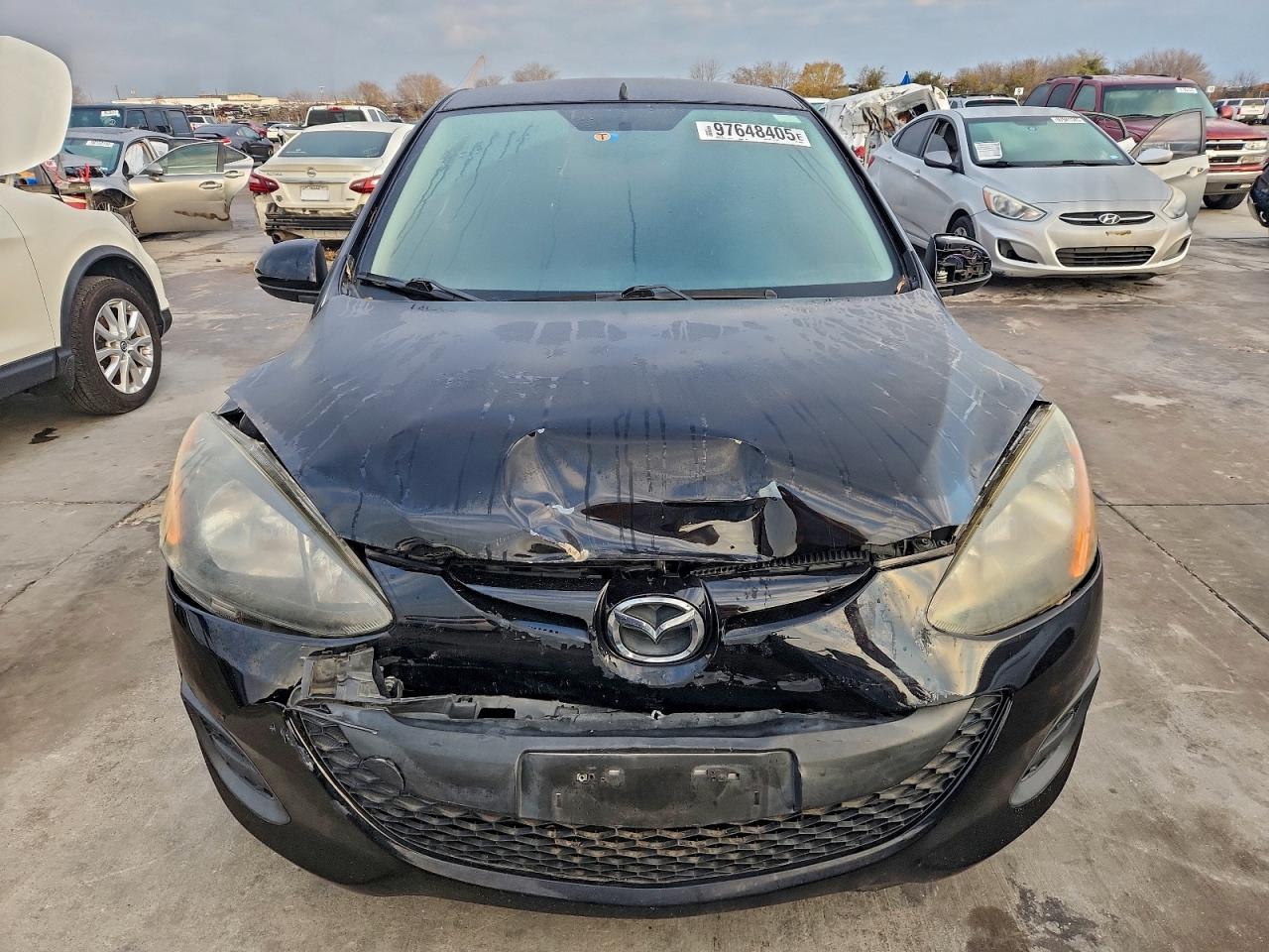 2012 MAZDA MAZDA2 photo 5