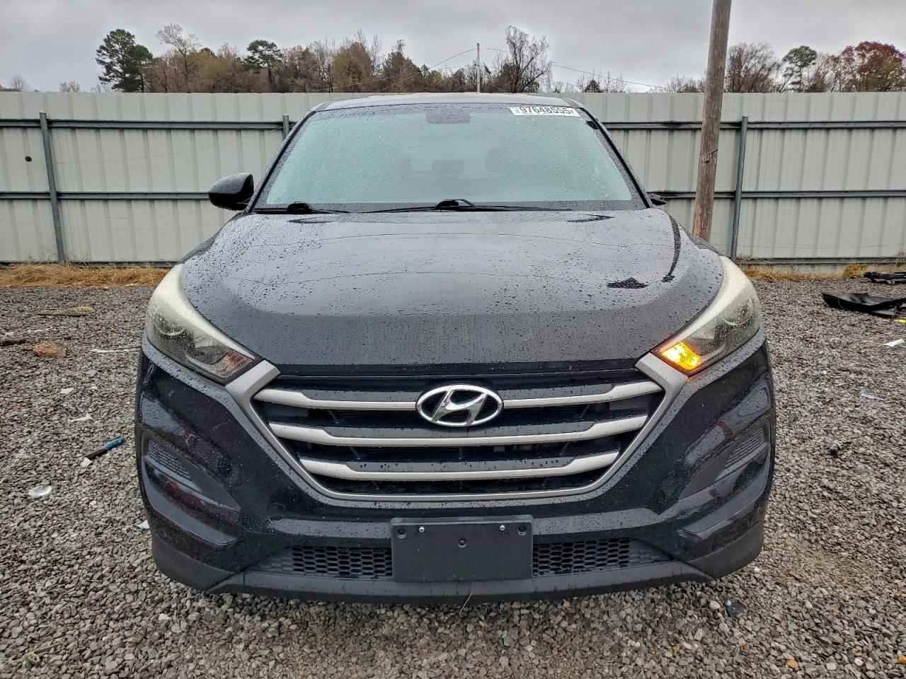 2017 HYUNDAI TUCSON SE photo 9