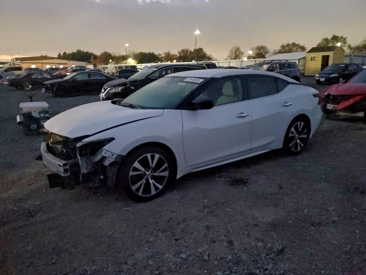 2017 NISSAN MAXIMA