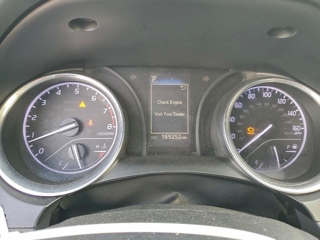 2018 TOYOTA CAMRY L photo 9