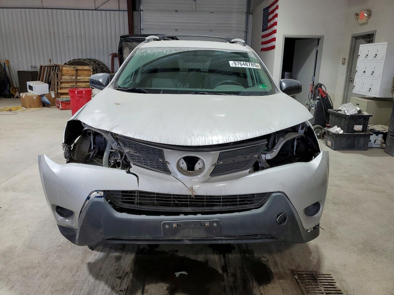 2013 TOYOTA RAV4 LE photo 5