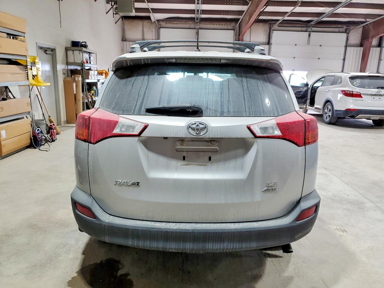 2013 TOYOTA RAV4 LE photo 6