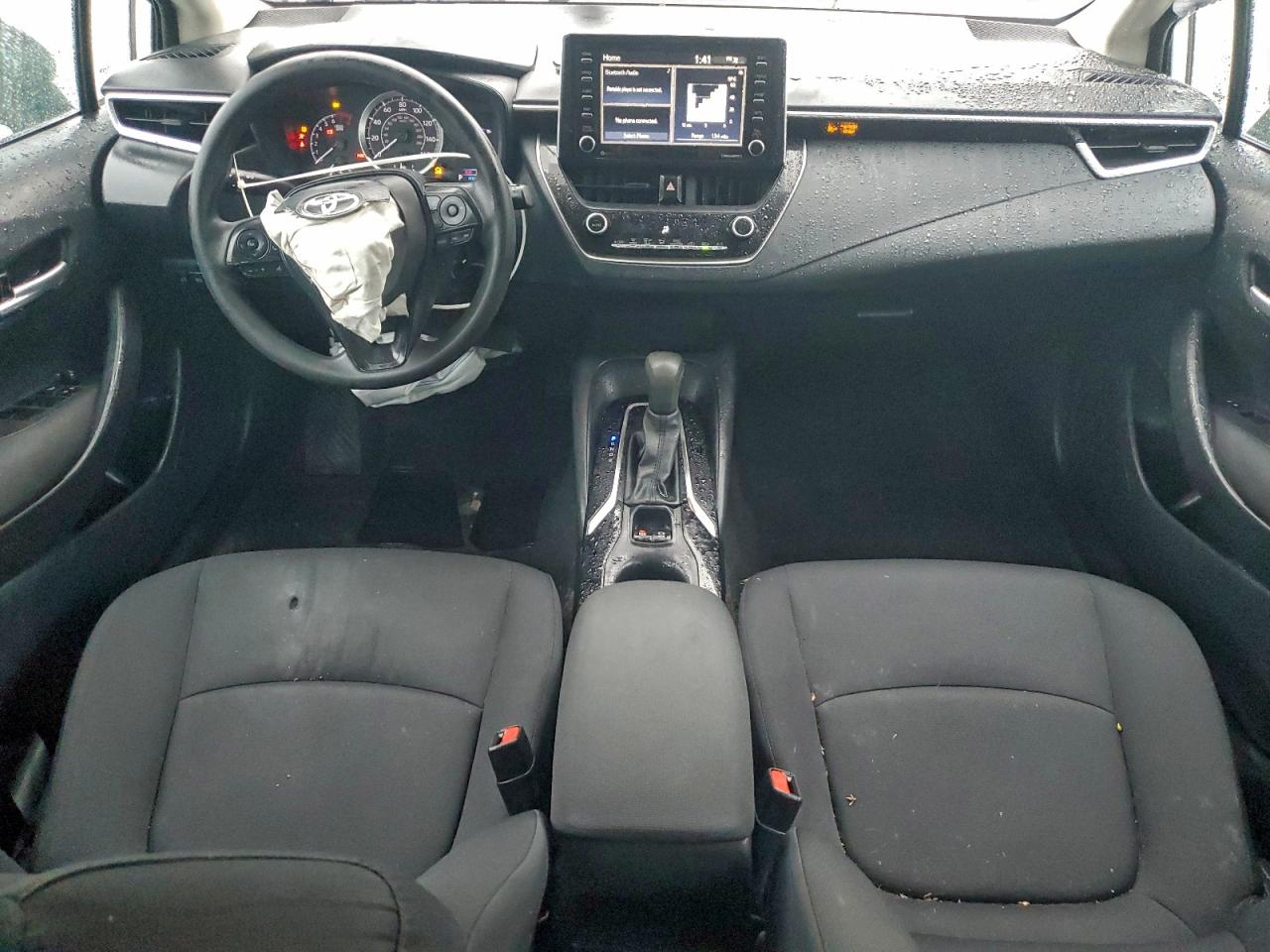 2021 TOYOTA COROLLA LE photo 8