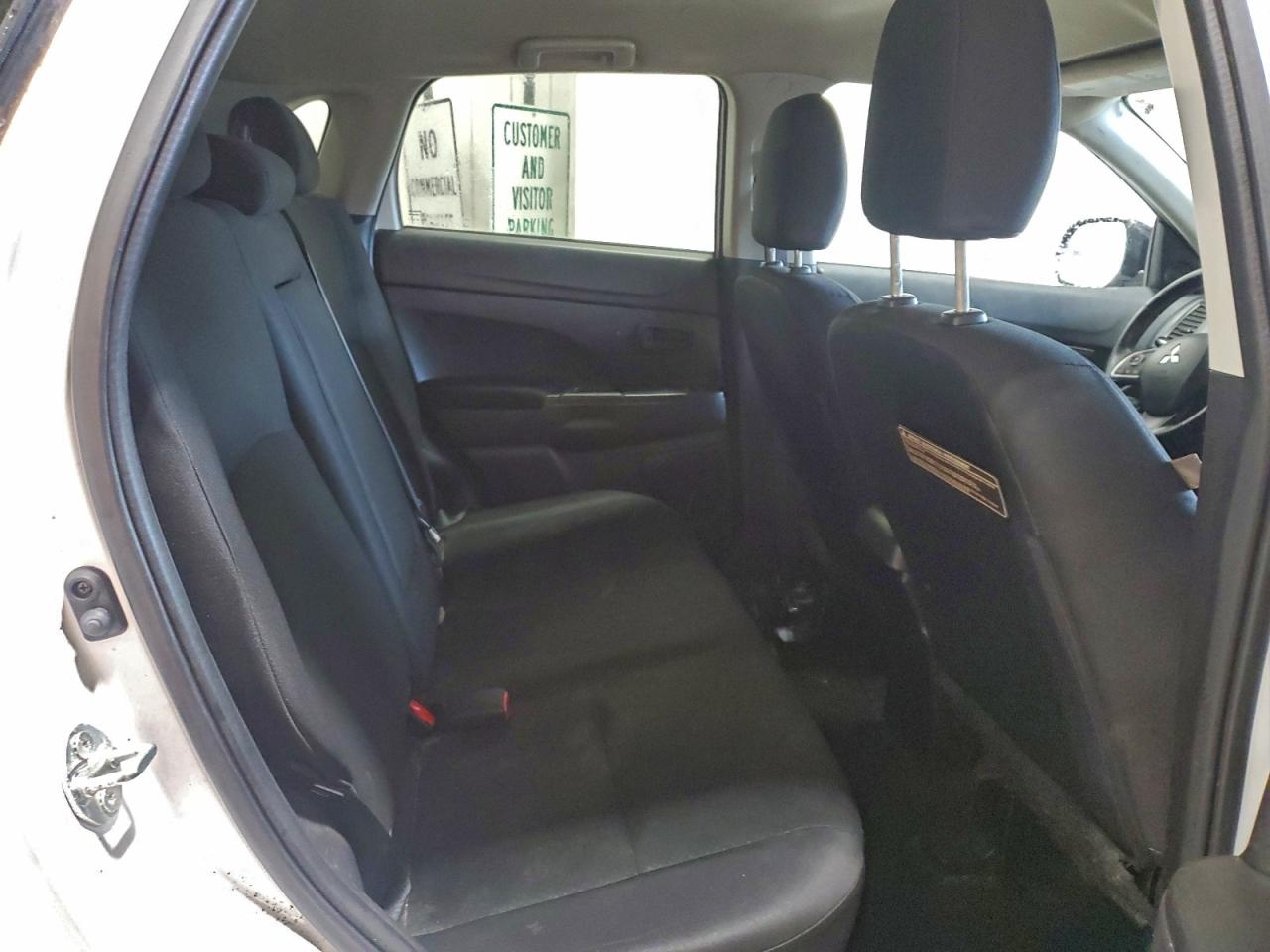 2014 MITSUBISHI OUTLANDER SPORT ES photo 11