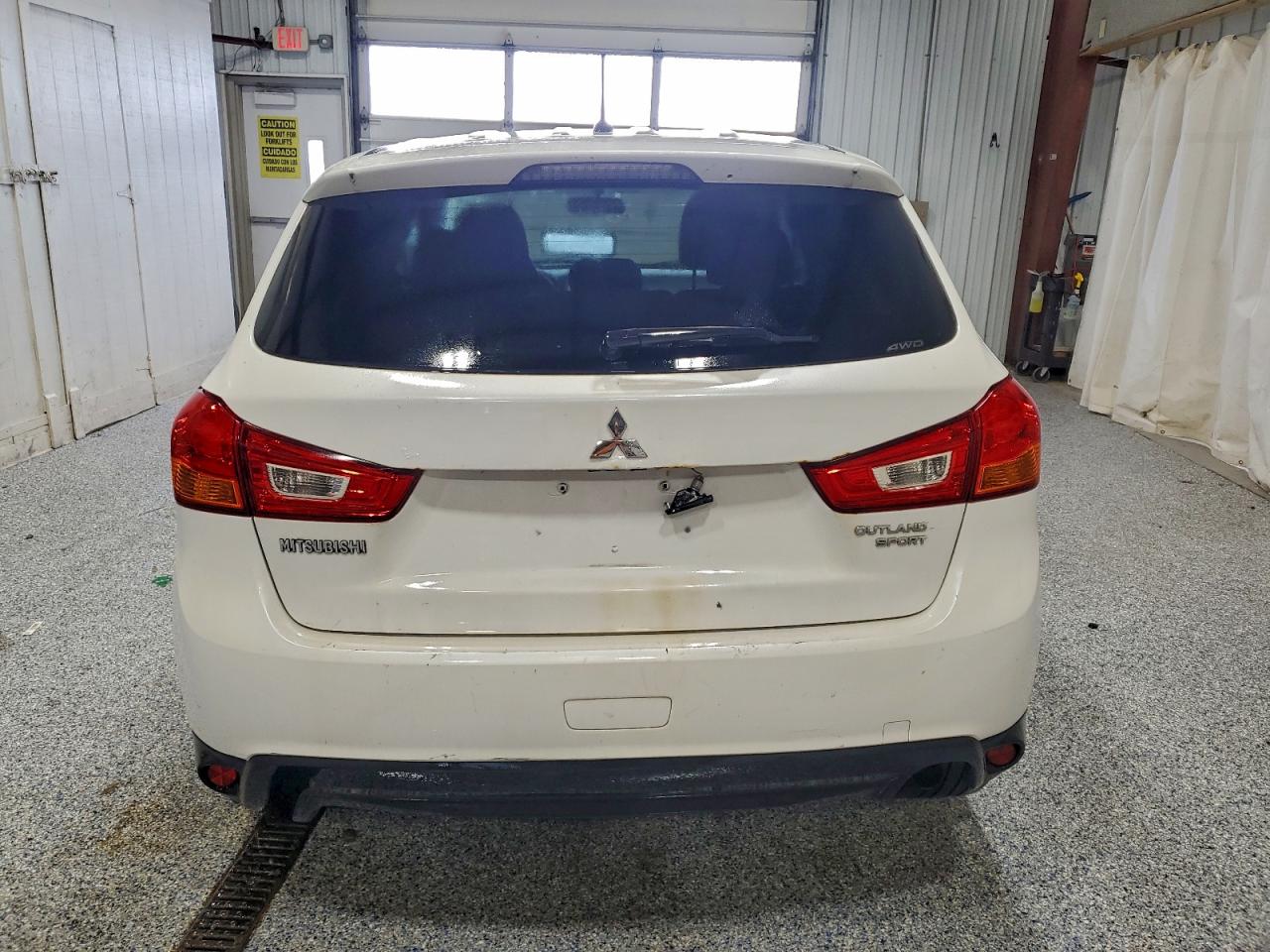 2014 MITSUBISHI OUTLANDER SPORT ES photo 6