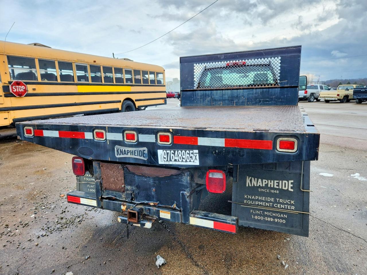 2017 CHEVROLET SILVERADO FLATBED TRUCK photo 6