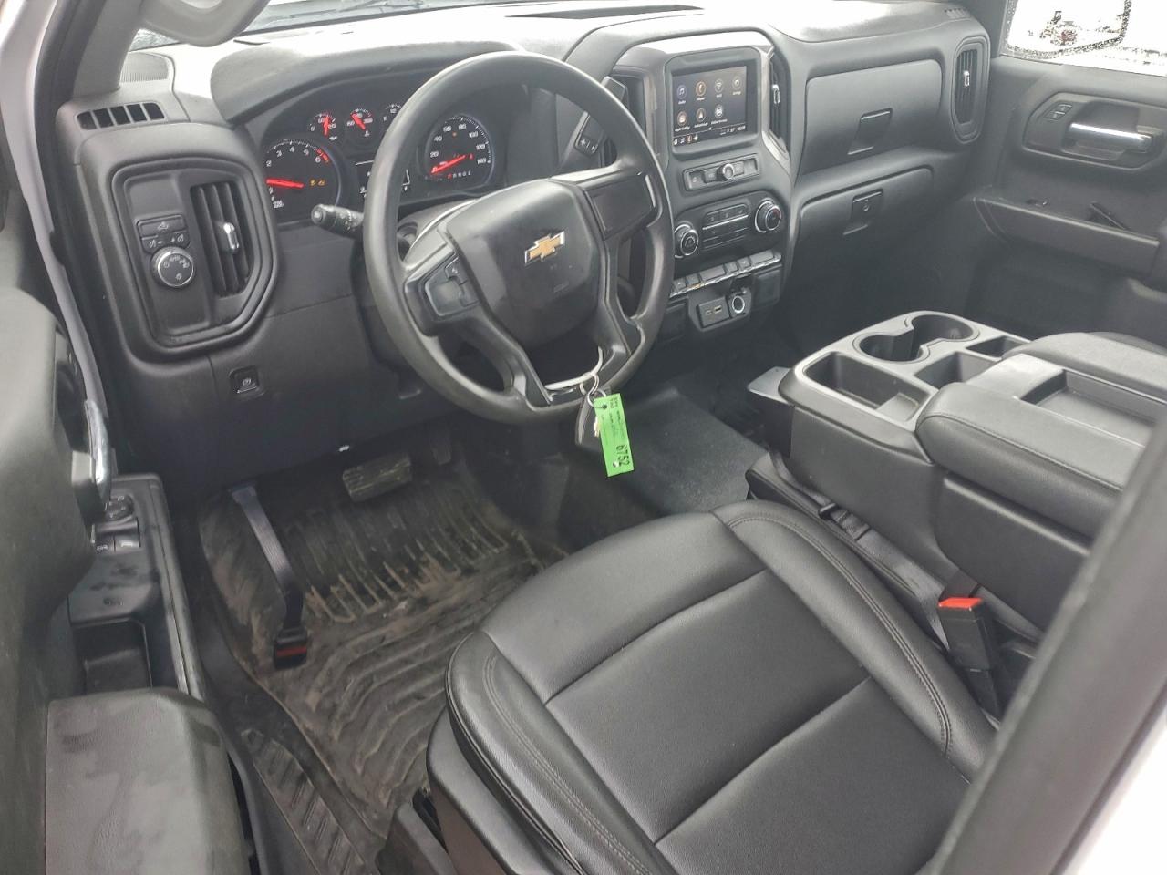 2023 CHEVROLET SILVERADO C1500 photo 8