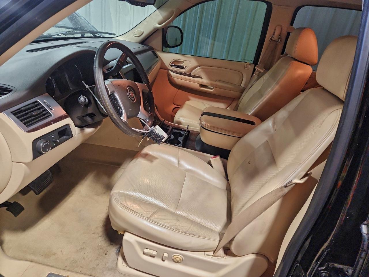2008 CADILLAC ESCALADE ESV photo 7