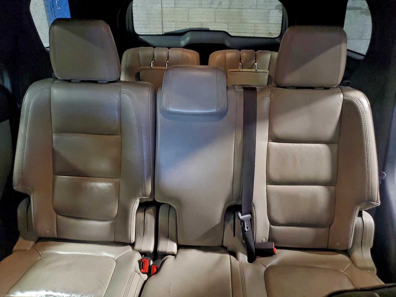 2011 FORD EXPLORER XLT photo 10