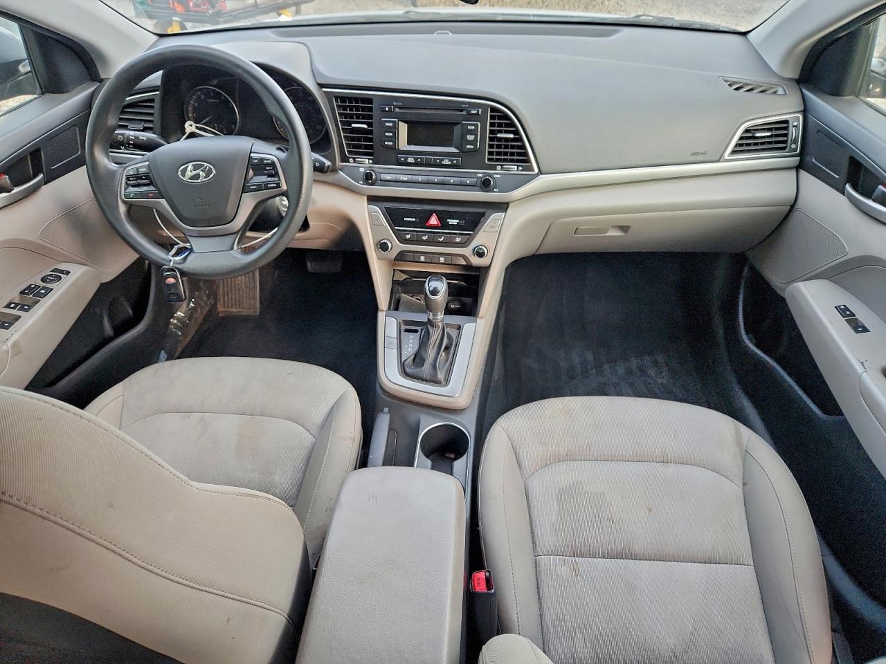 2017 HYUNDAI ELANTRA SE photo 8