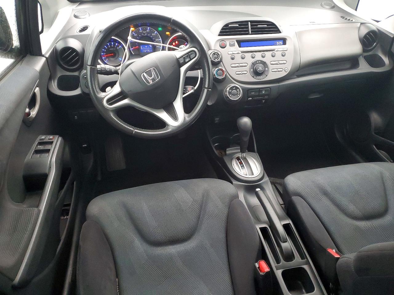 2011 HONDA FIT SPORT photo 8
