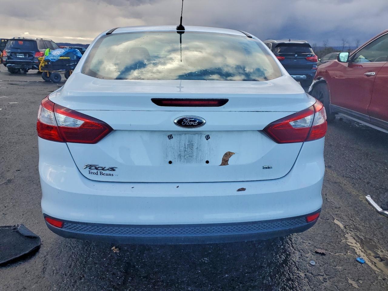 2013 FORD FOCUS SE photo 6