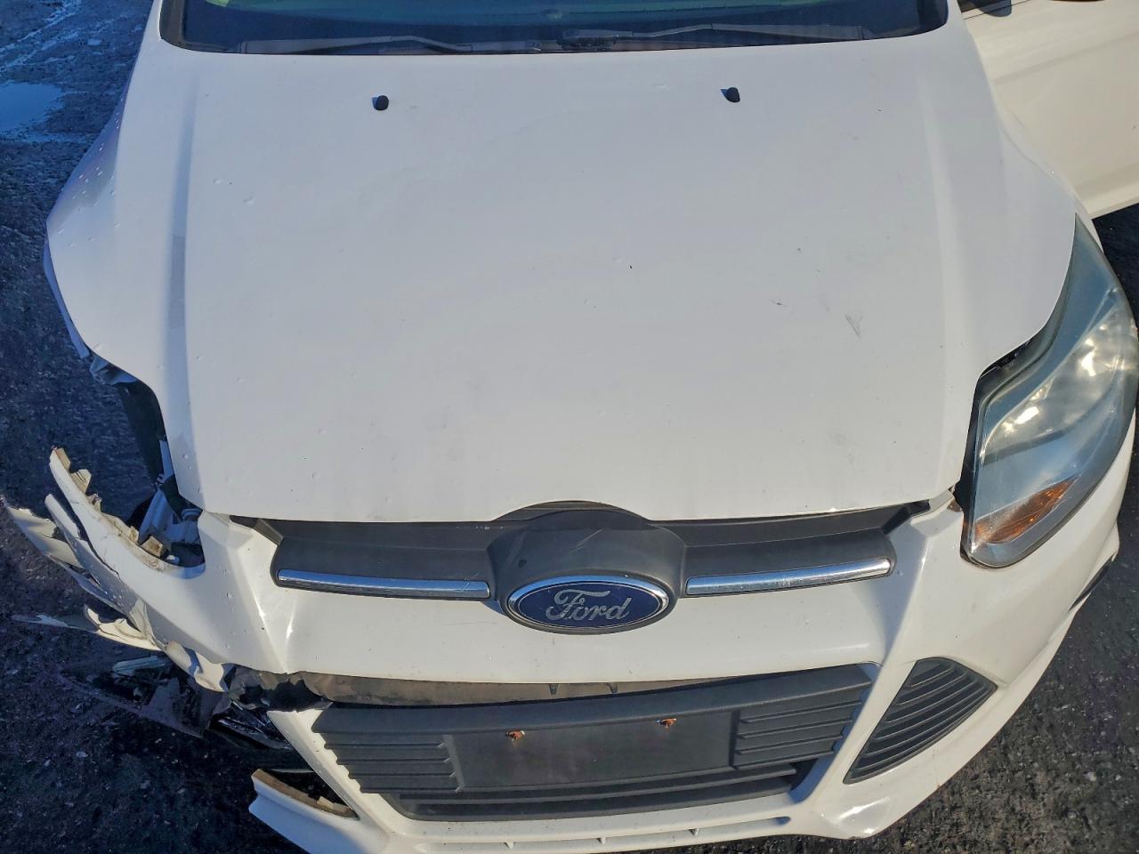 2013 FORD FOCUS SE photo 11
