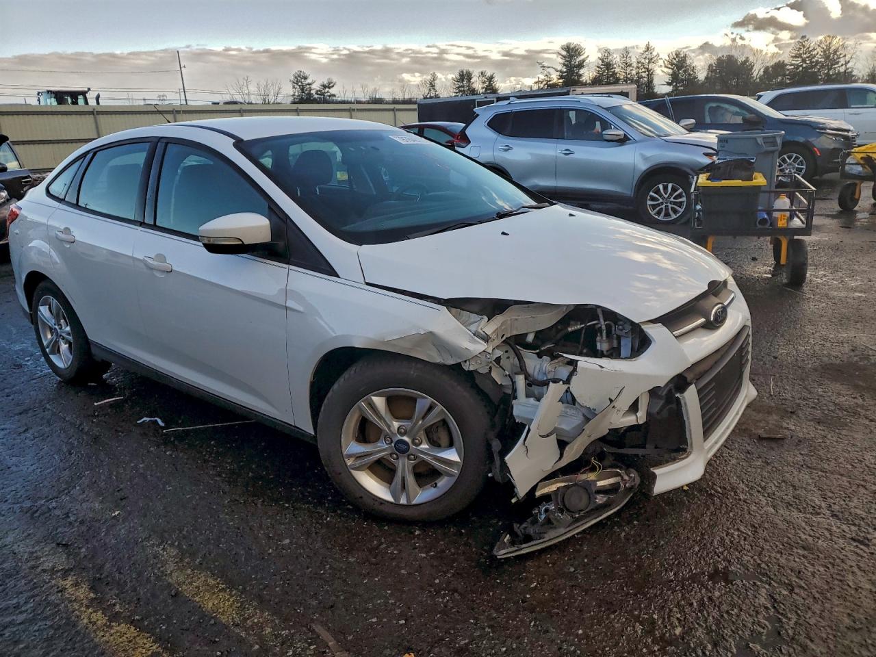 2013 FORD FOCUS SE photo 4