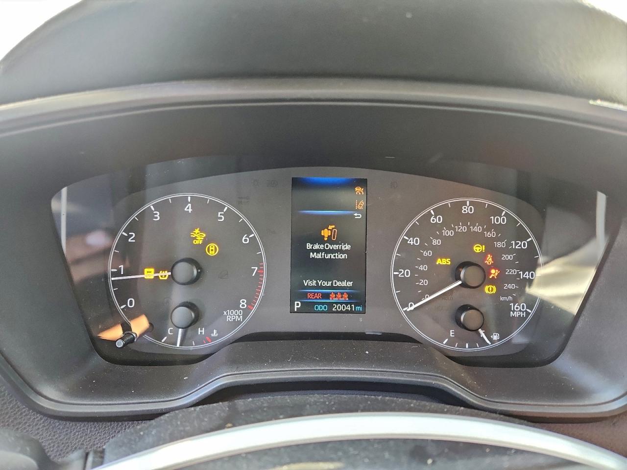 2025 TOYOTA COROLLA LE photo 9