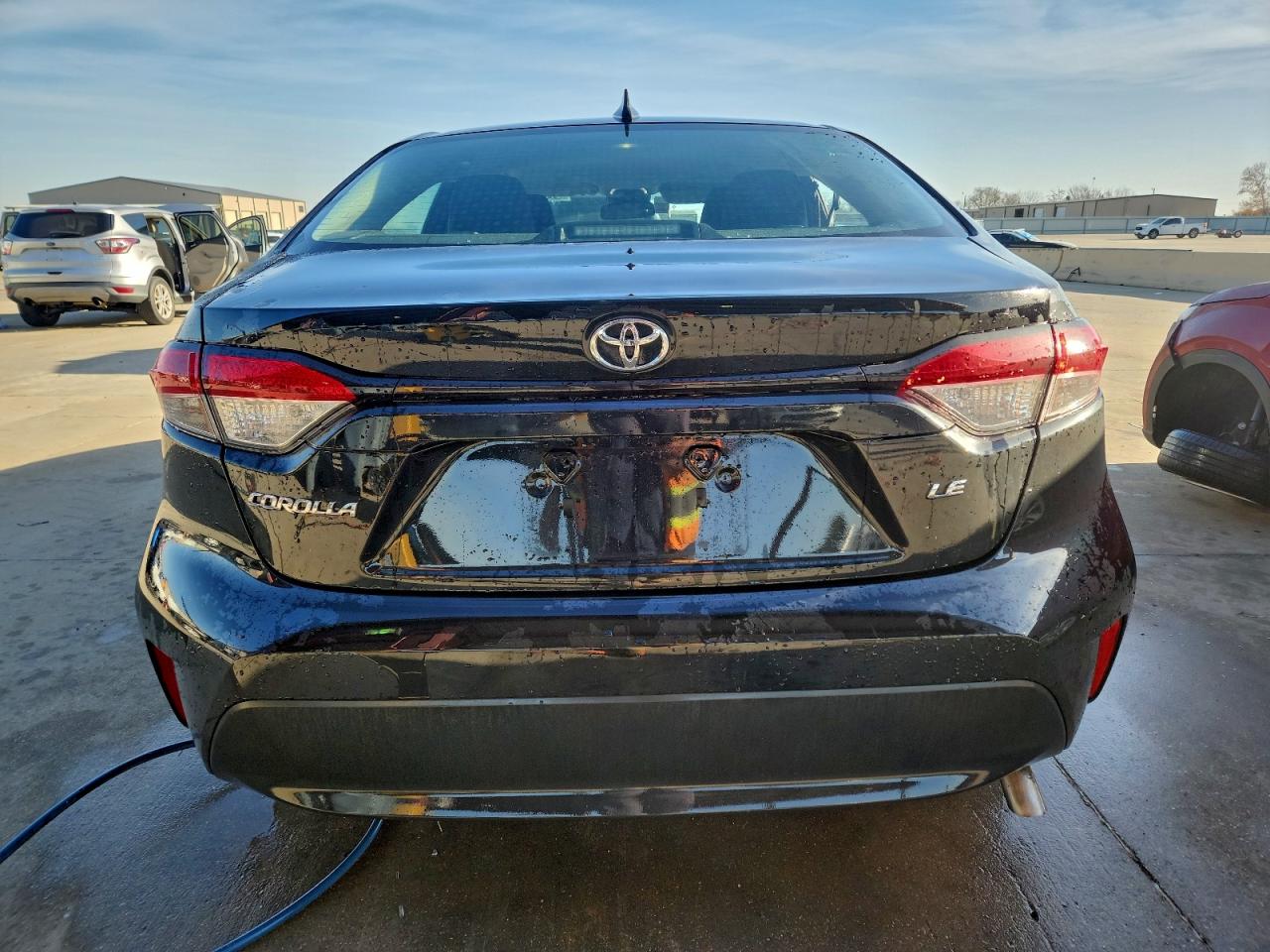 2025 TOYOTA COROLLA LE photo 6