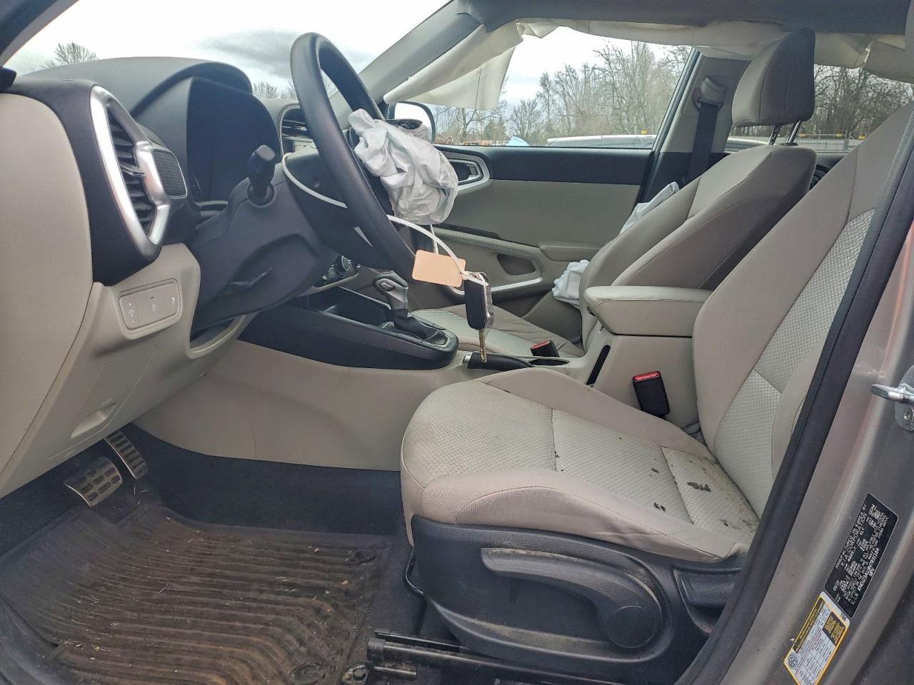 2022 KIA SOUL LX photo 7