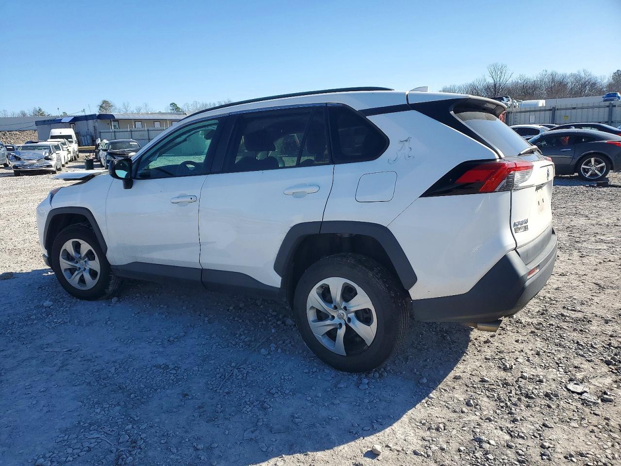 2019 TOYOTA RAV4 LE photo 2