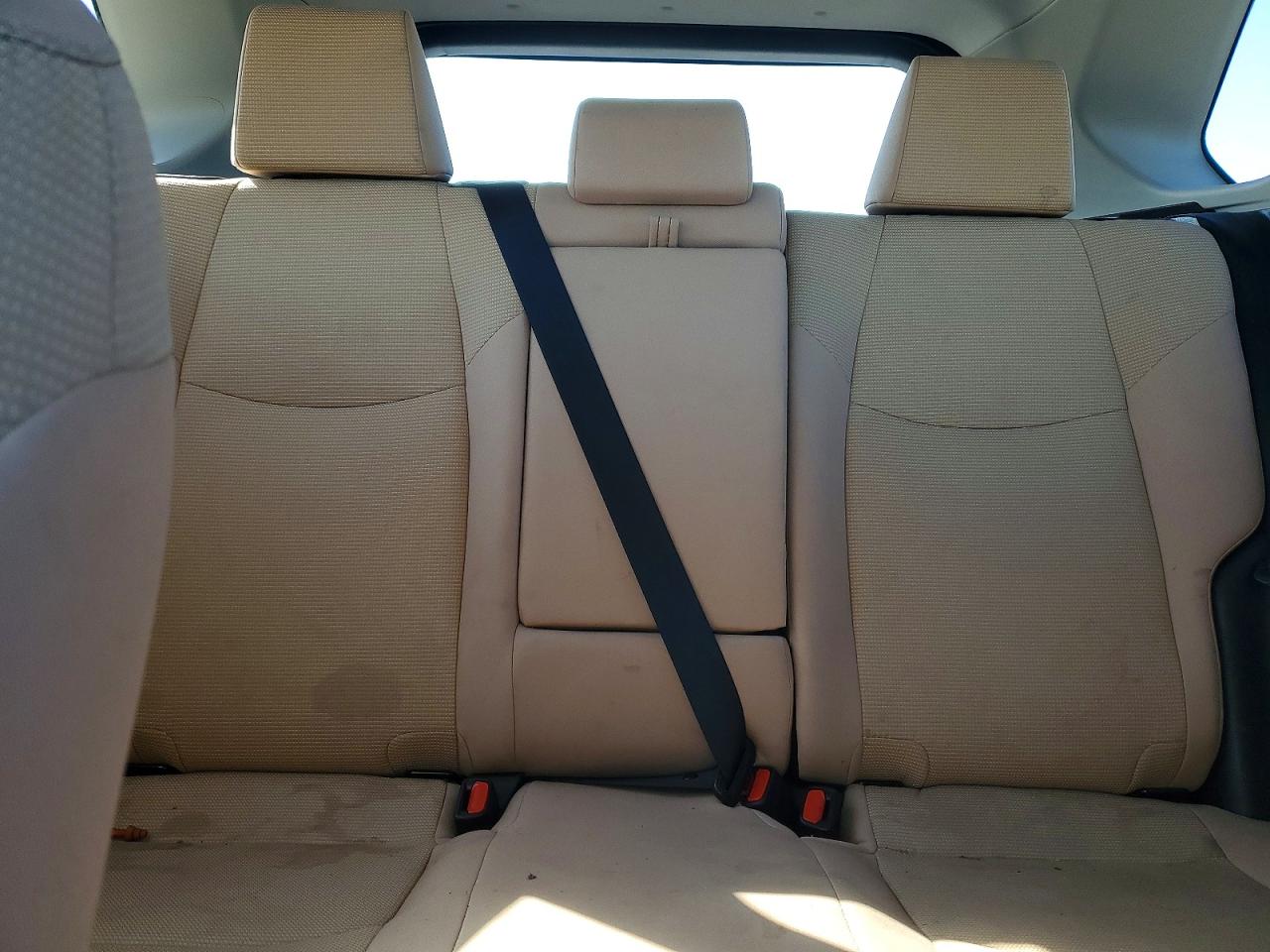 2019 TOYOTA RAV4 LE photo 10