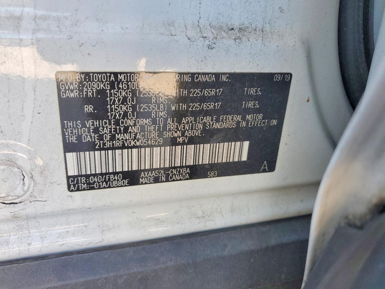 2019 TOYOTA RAV4 LE photo 13