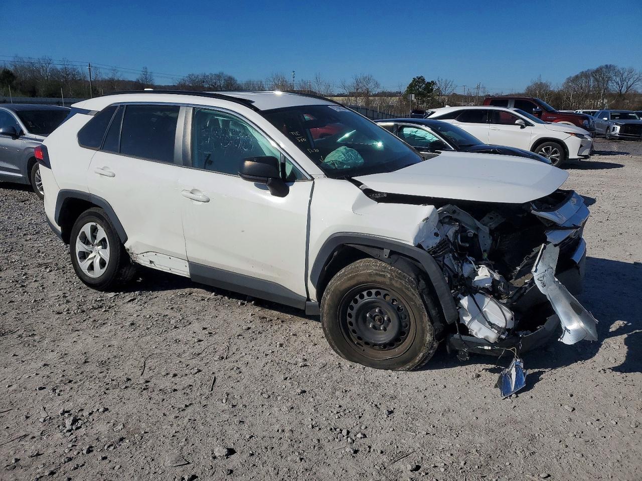 2019 TOYOTA RAV4 LE photo 4