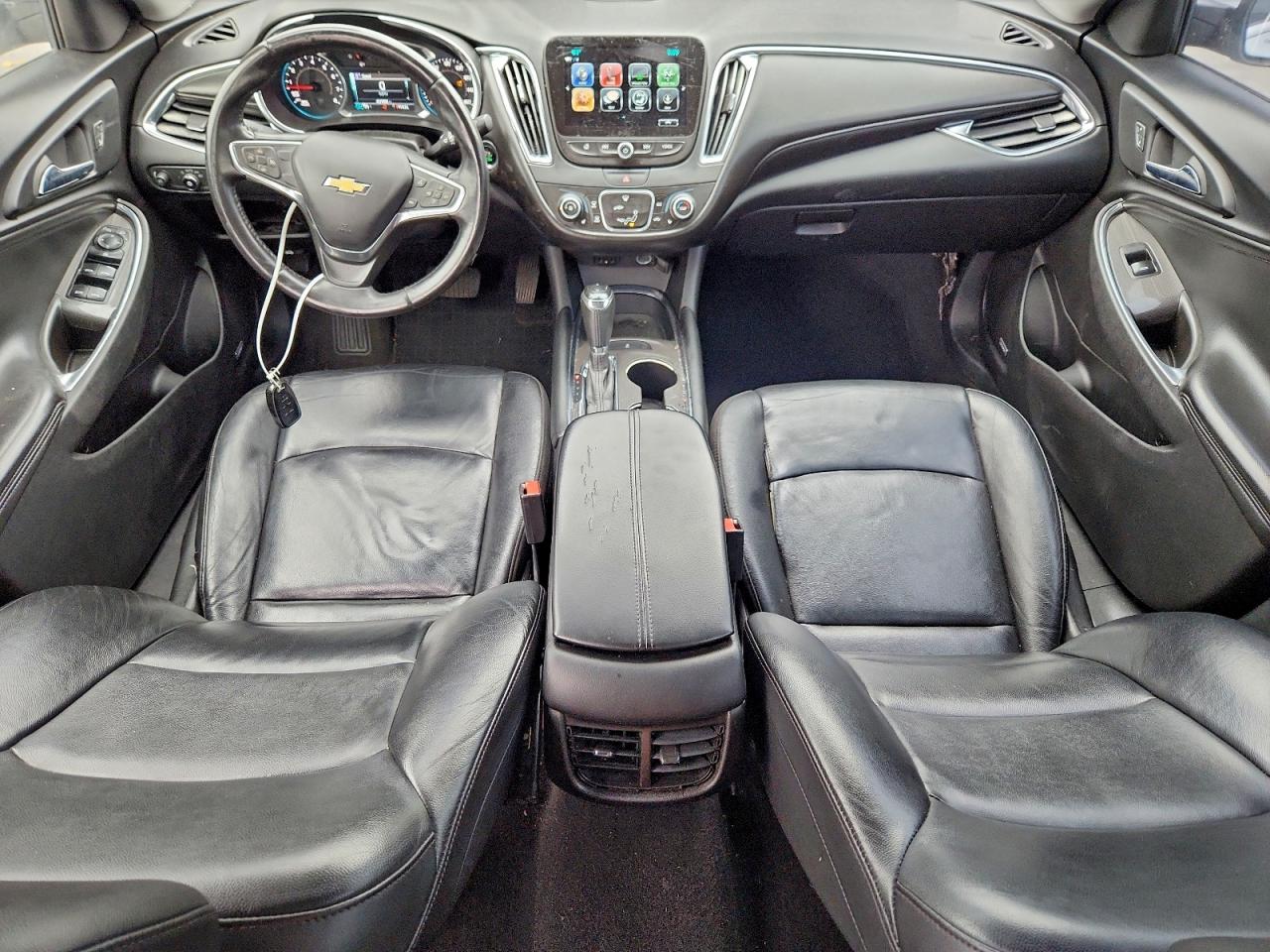 2017 CHEVROLET MALIBU LT photo 8
