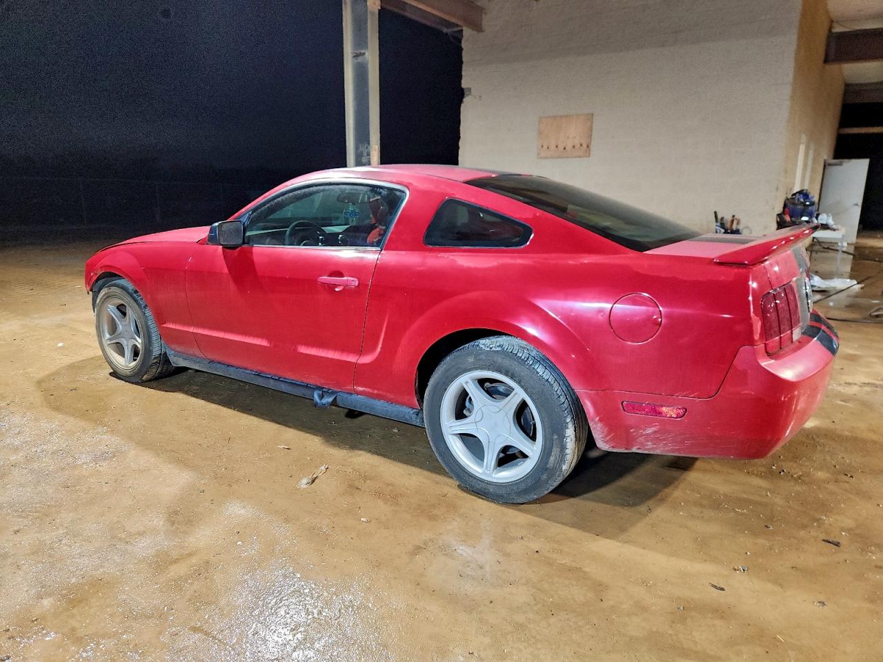 2008 FORD MUSTANG photo 2