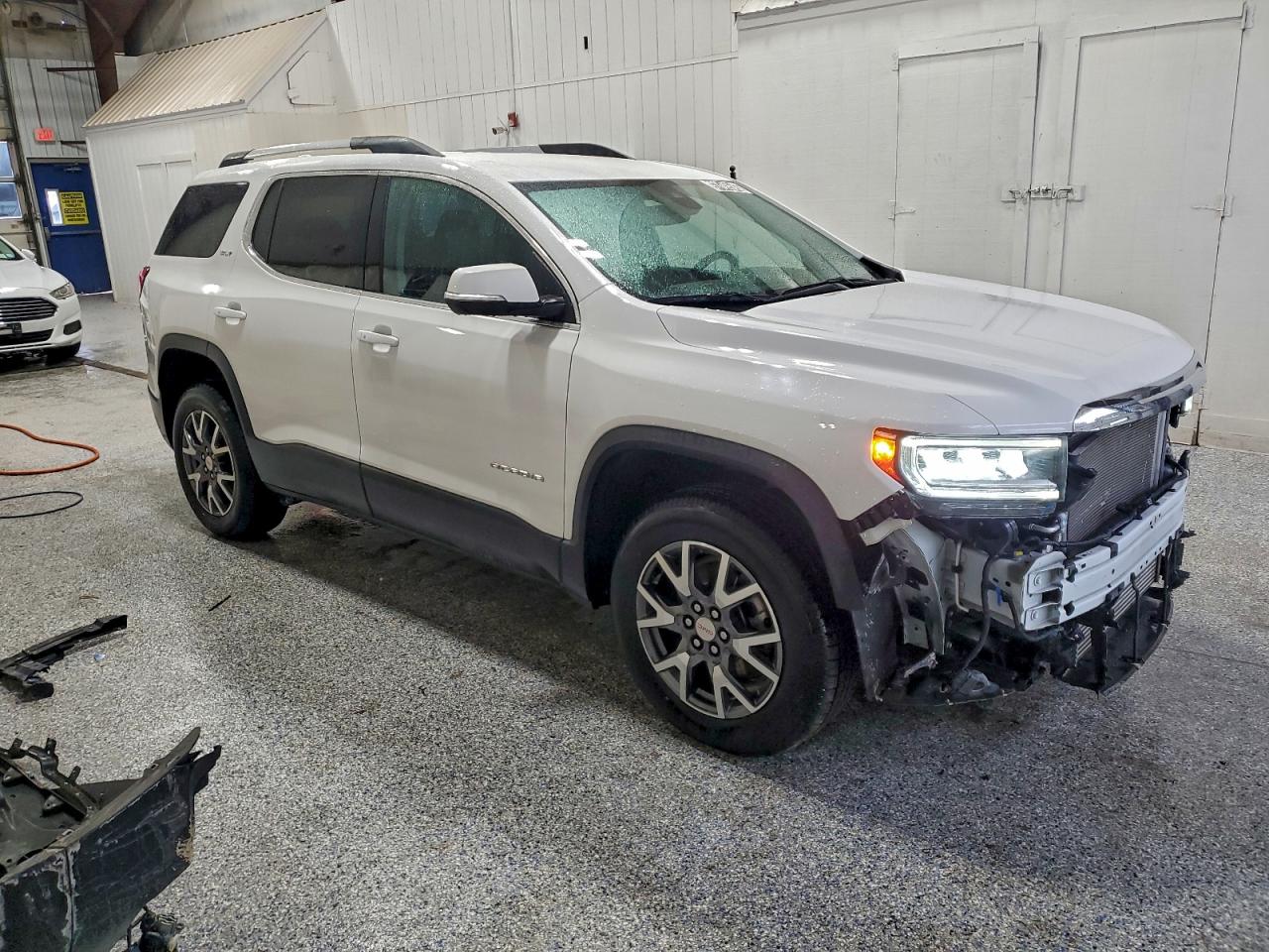 2023 GMC ACADIA SLT photo 4