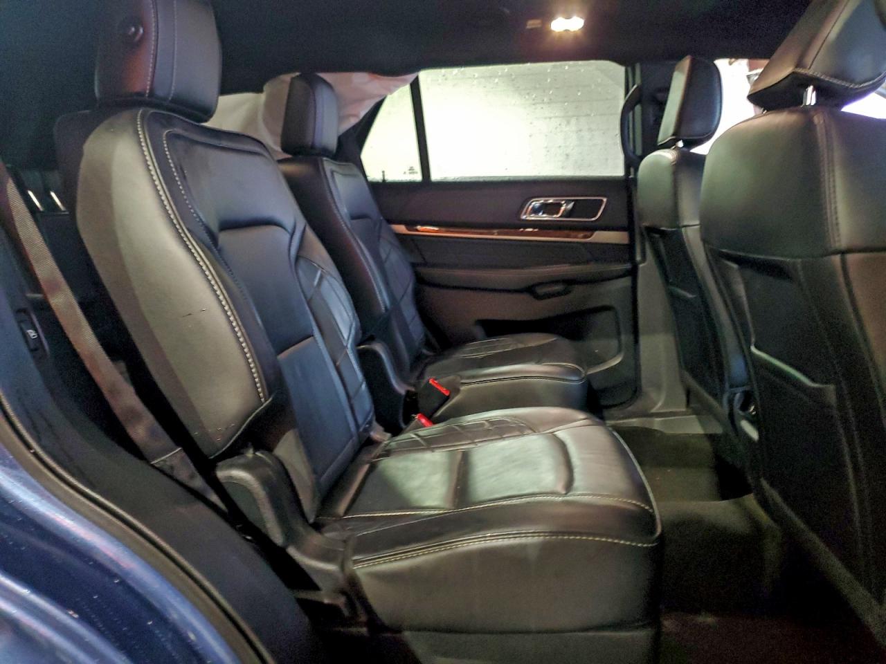 2018 FORD EXPLORER PLATINUM photo 11