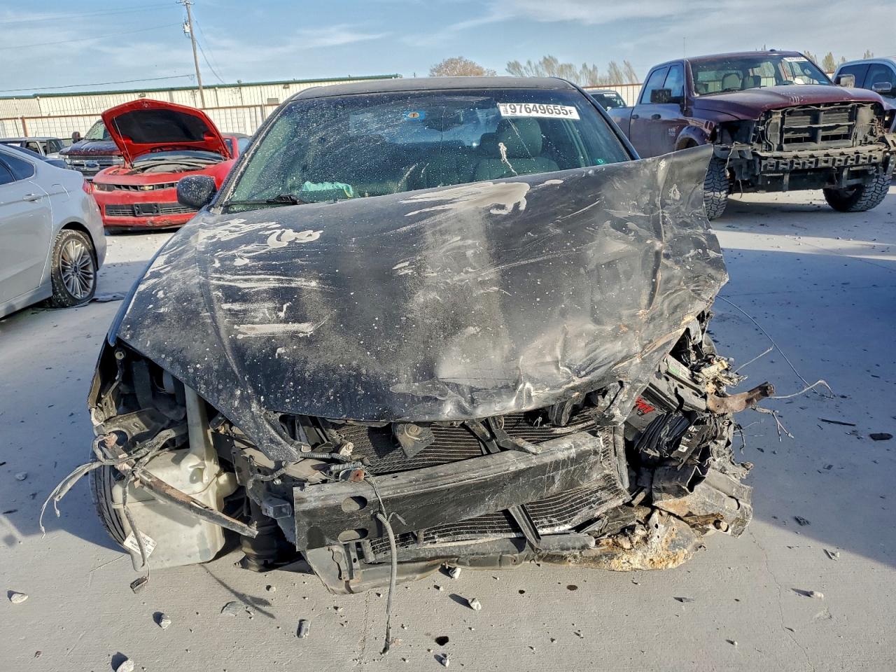 2003 TOYOTA CAMRY LE photo 5