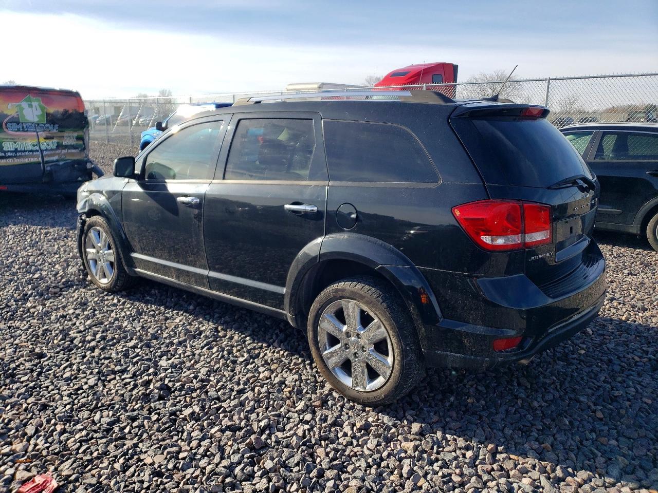 2012 DODGE JOURNEY CREW photo 2