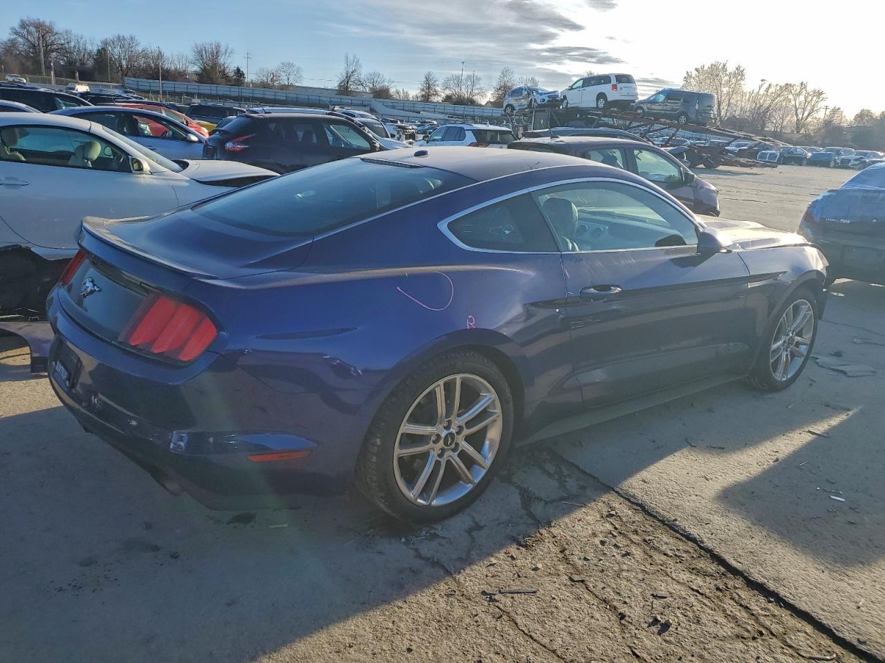 2016 FORD MUSTANG photo 5