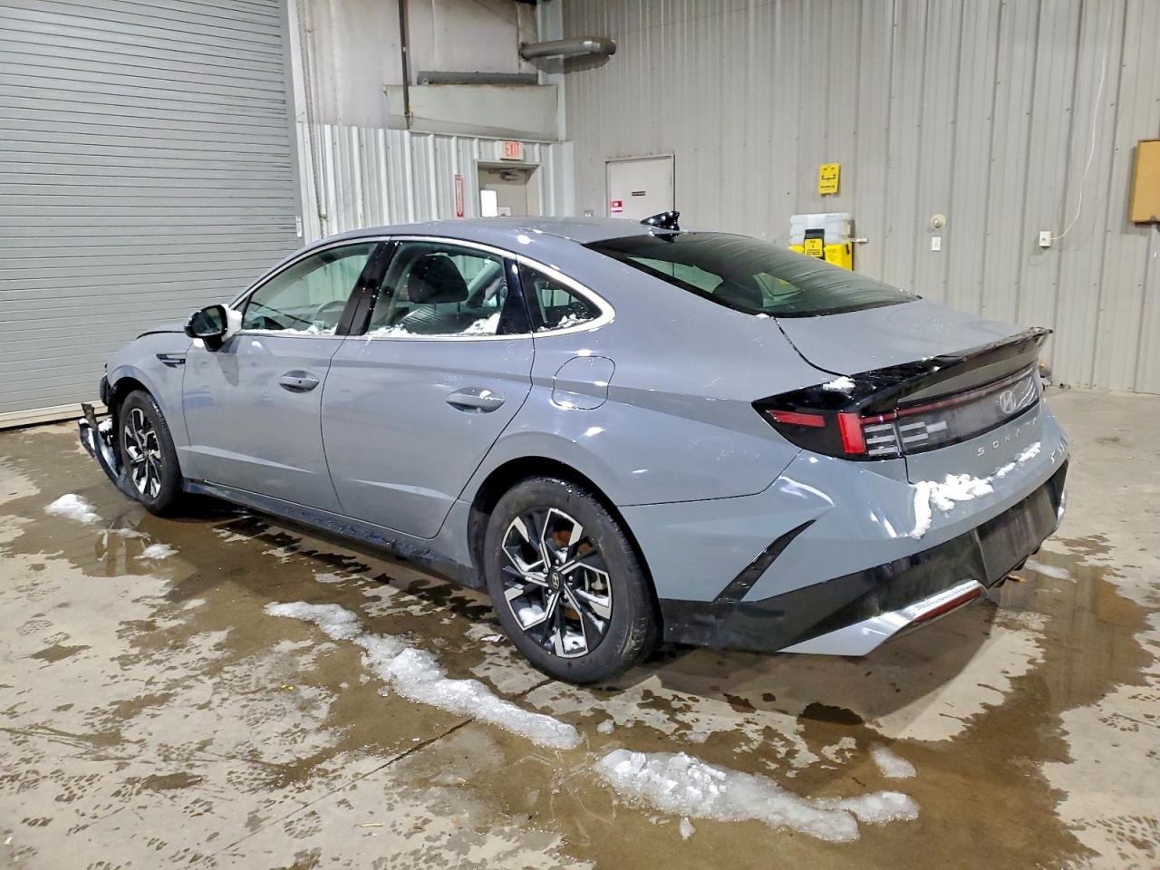 2025 HYUNDAI SONATA SEL photo 2