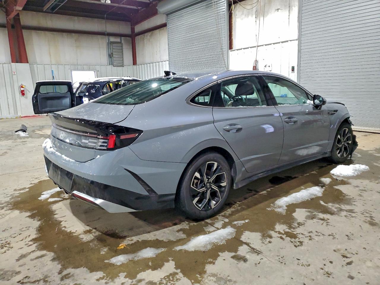 2025 HYUNDAI SONATA SEL photo 3