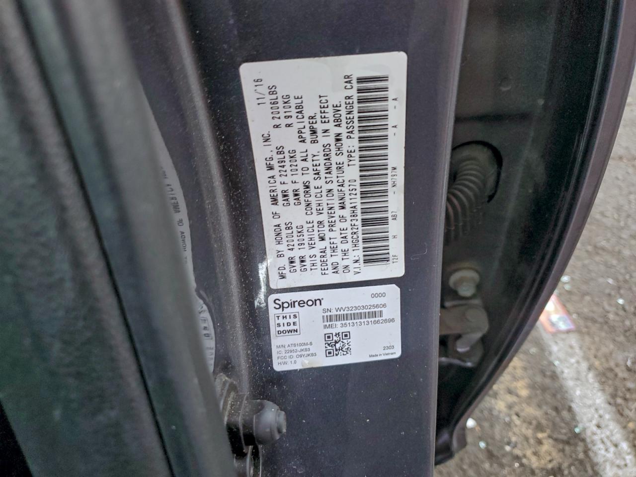 2017 HONDA ACCORD LX photo 12