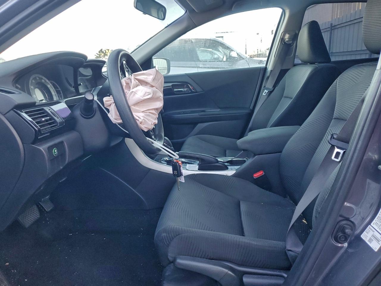 2017 HONDA ACCORD LX photo 7