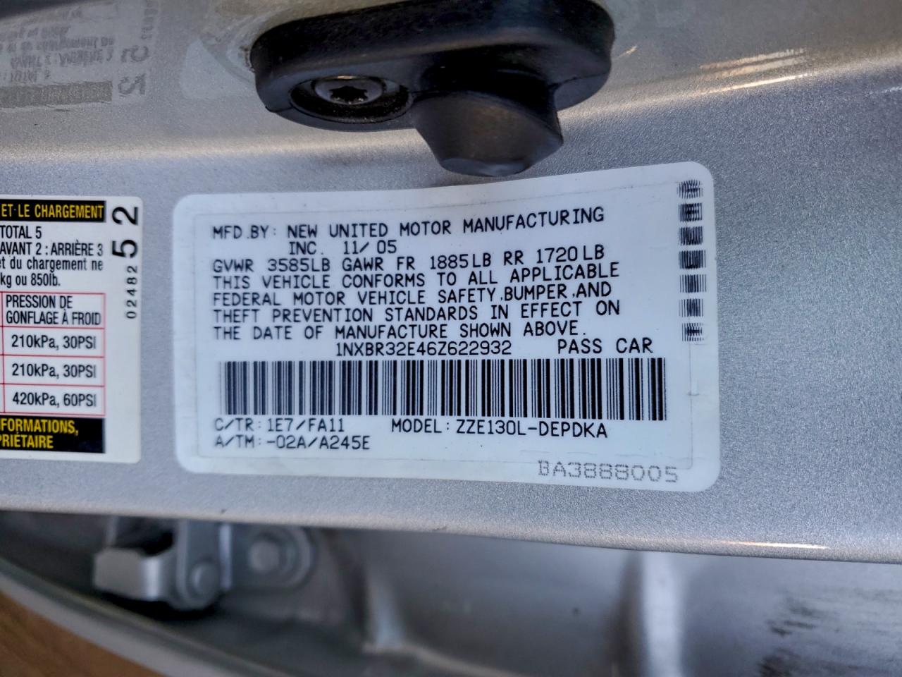 2006 TOYOTA COROLLA CE photo 12