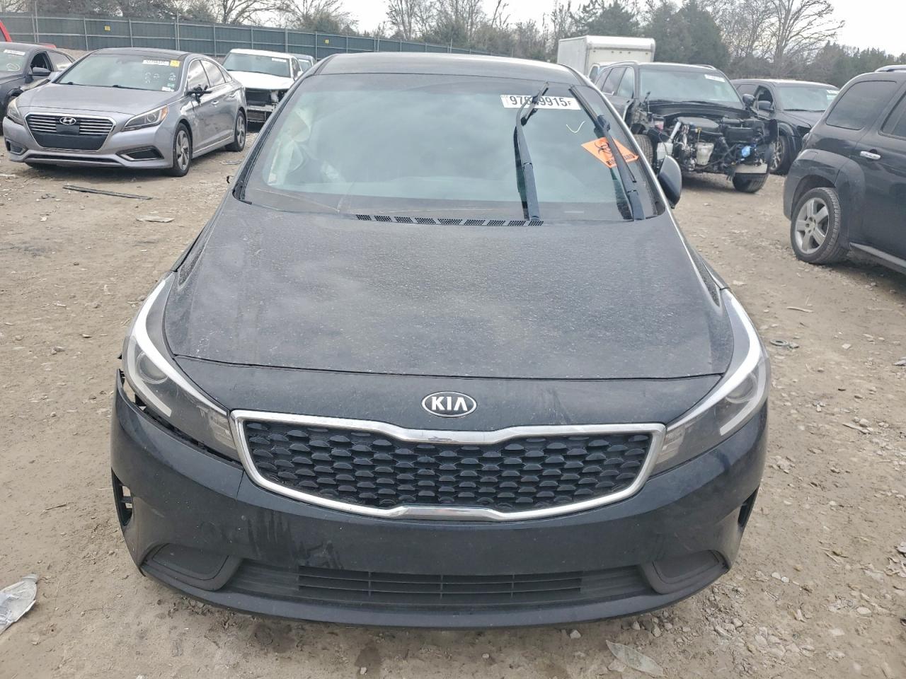 2018 KIA FORTE LX photo 9