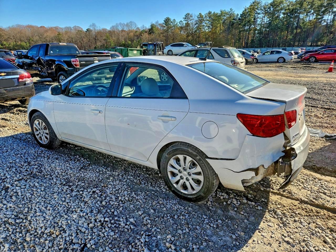 2012 KIA FORTE LX photo 2