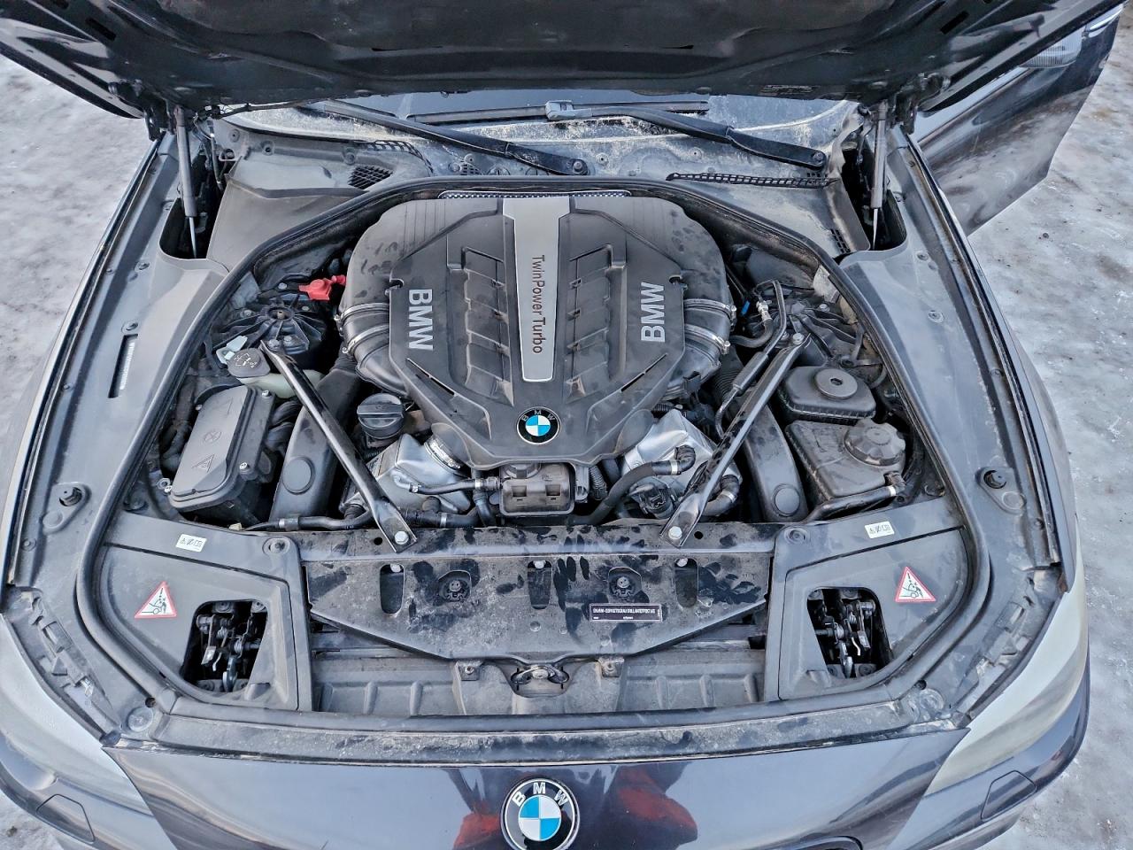2012 BMW 550 XI photo 11