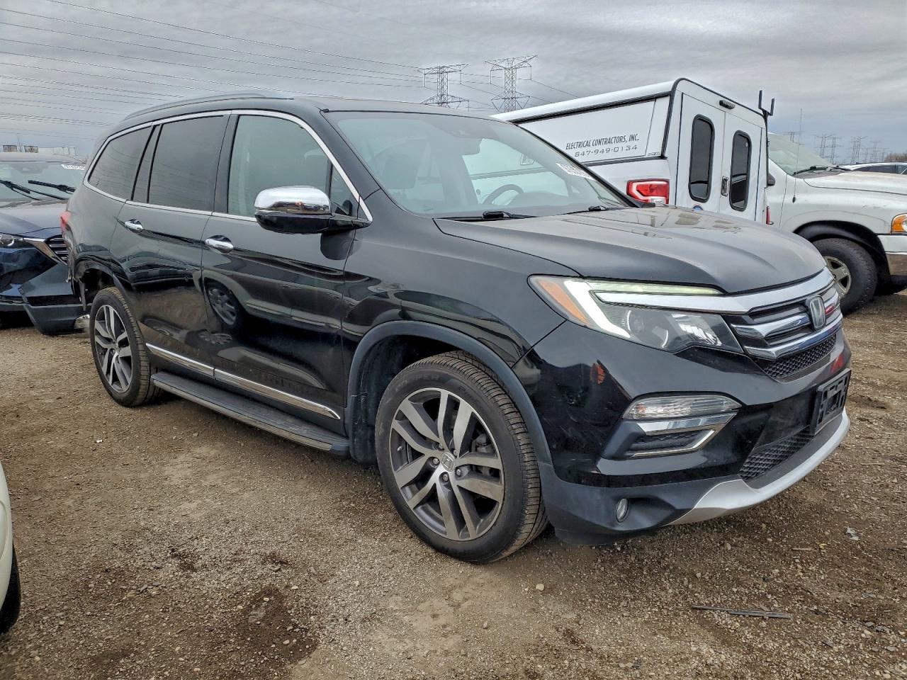 2016 HONDA PILOT ELITE photo 4