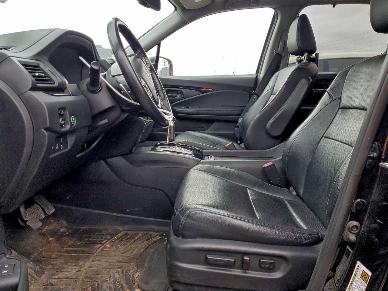 2016 HONDA PILOT ELITE photo 7