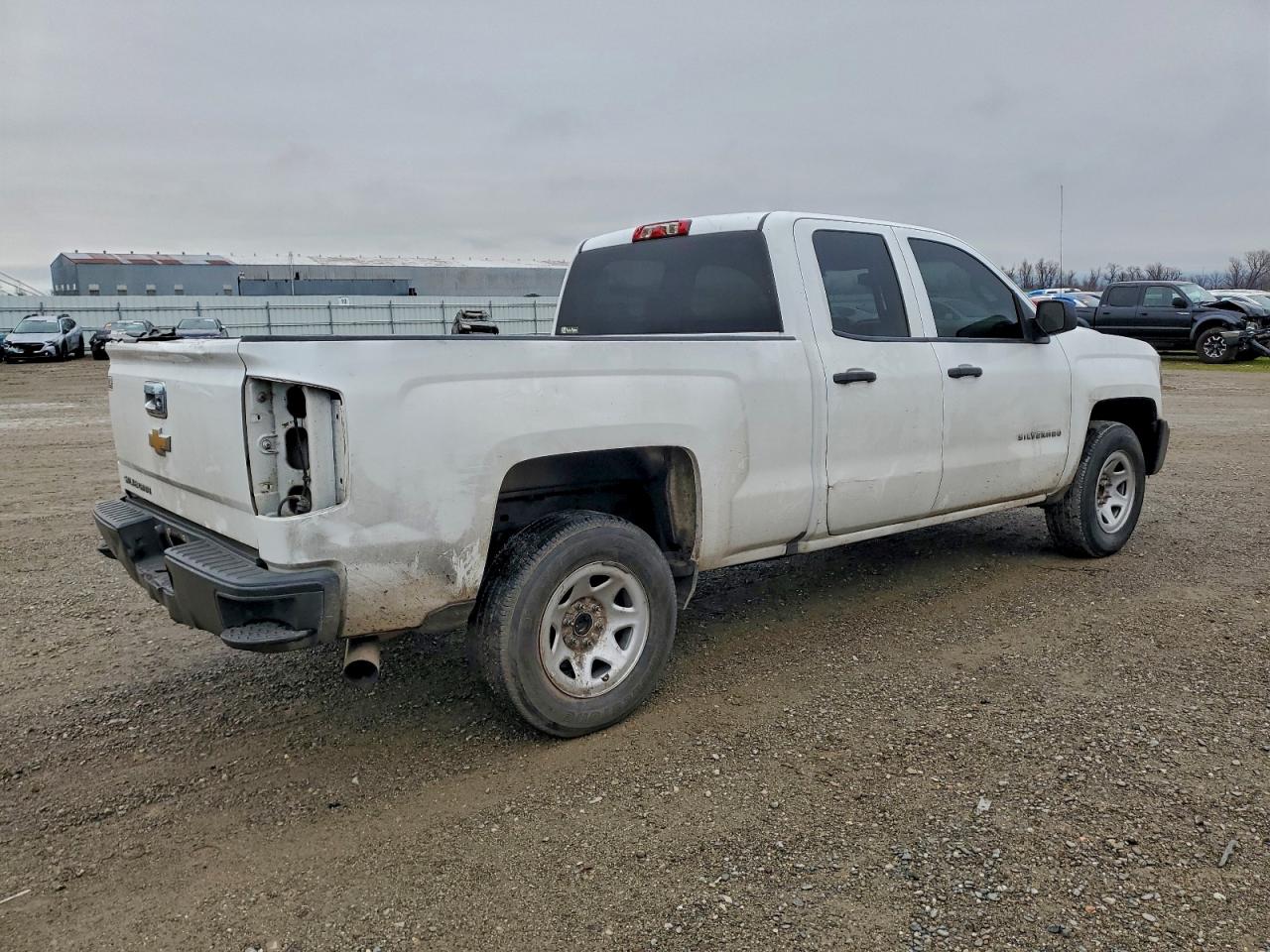 2018 CHEVROLET SILVERADO C1500 photo 5
