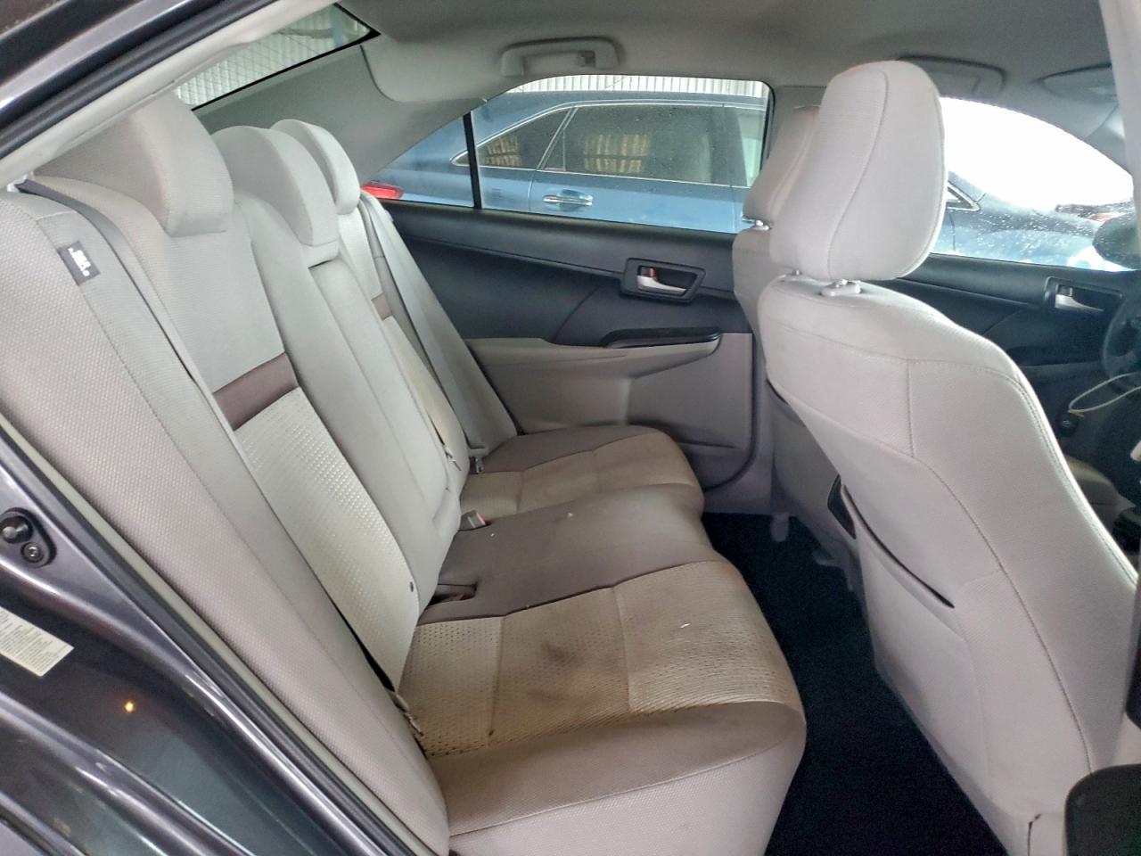 2013 TOYOTA CAMRY L photo 10