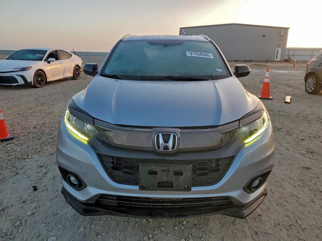 2019 HONDA HR-V SPORT photo 5