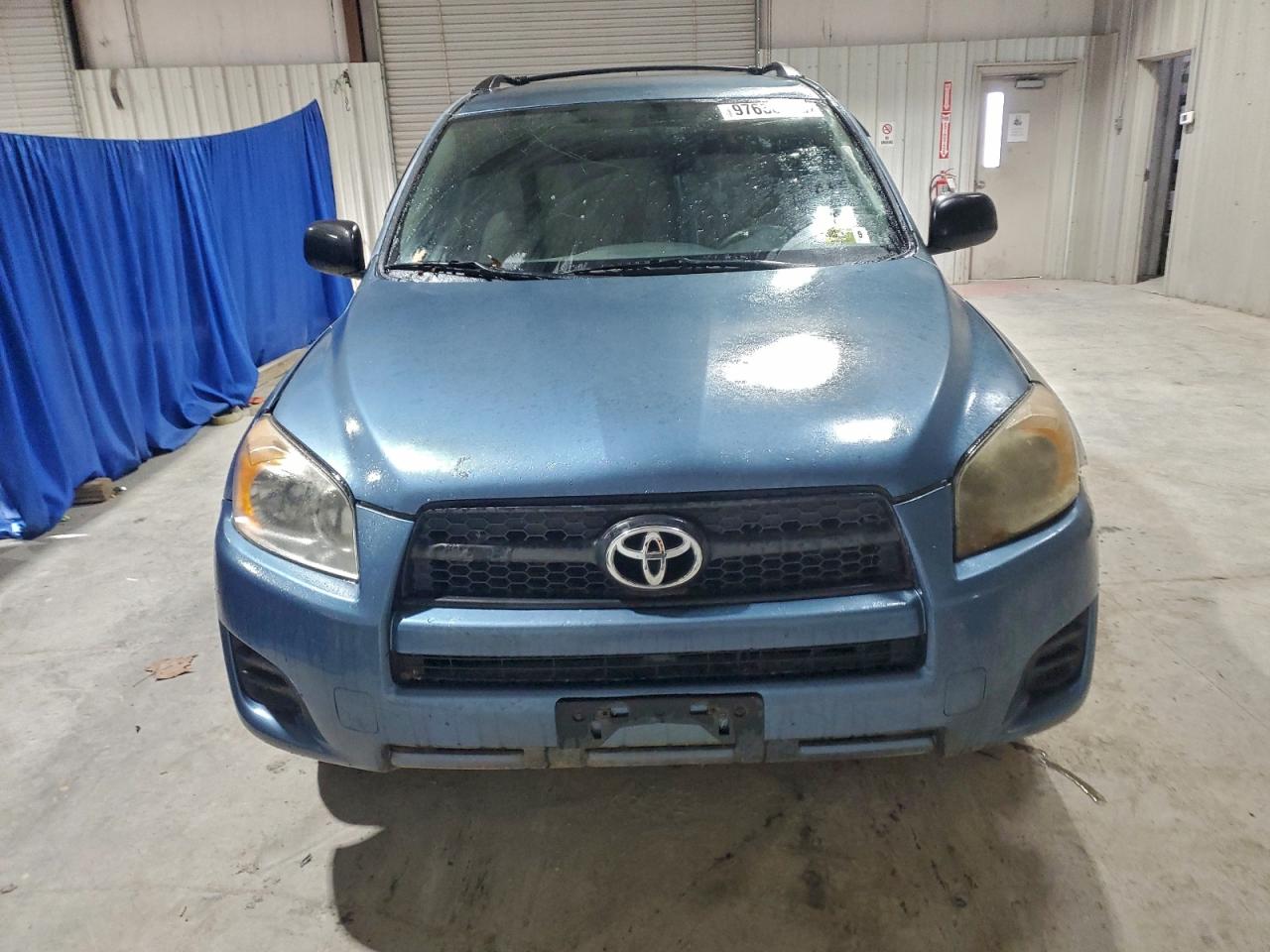 2011 TOYOTA RAV4 photo 5